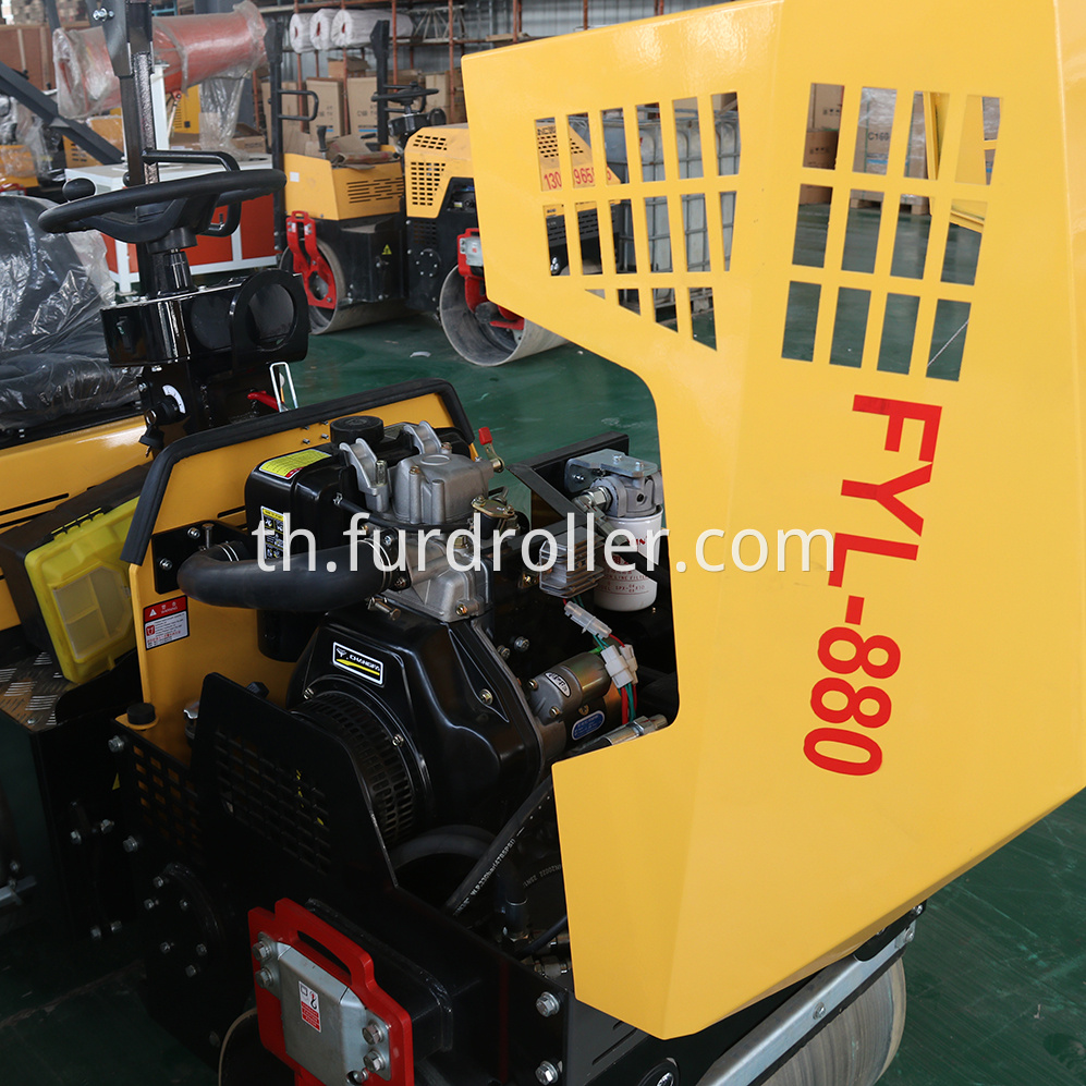 880 road roller details